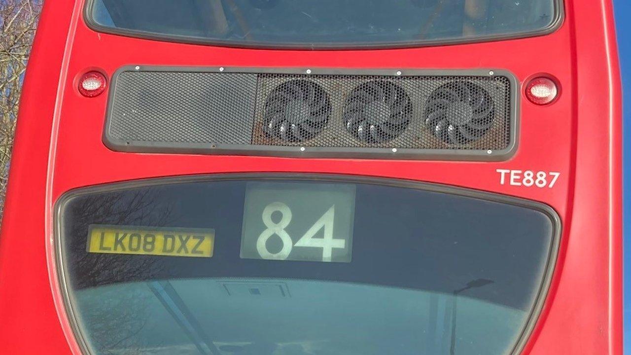 No 84 bus