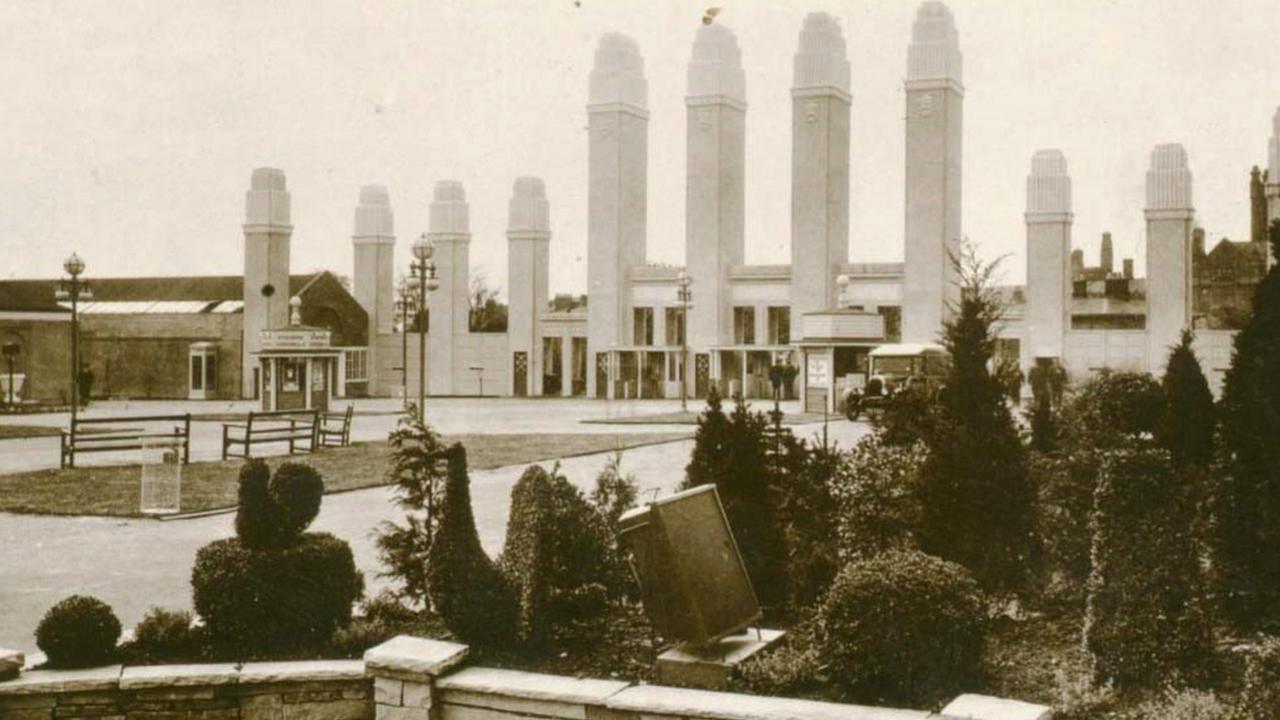 Entrance to 1929 exhibition