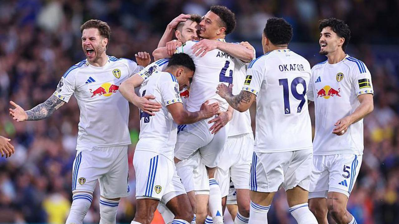 Leeds United all but secure Premier League survival with crucial 3-1 win over Burnley — image 3