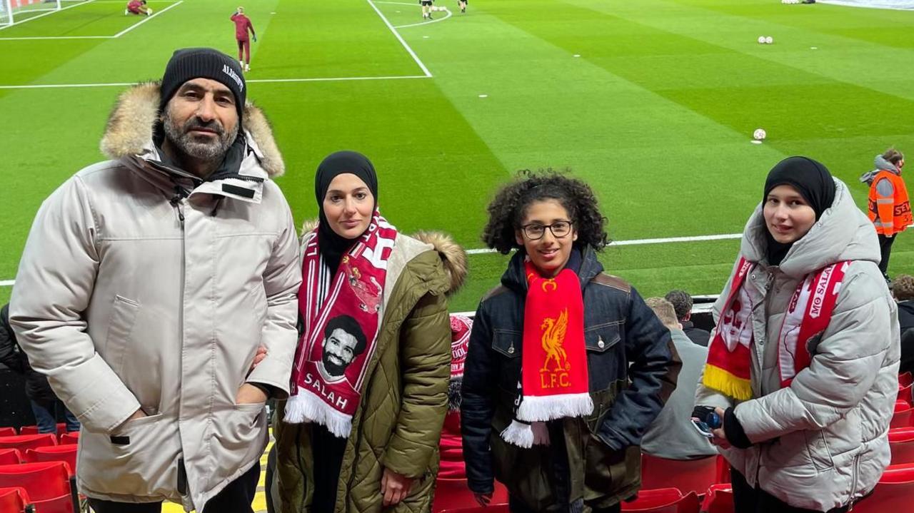 Maillot Liverpool Mo Salah The Egyptian King - Homme XL - Blanc - Occasion Bon état