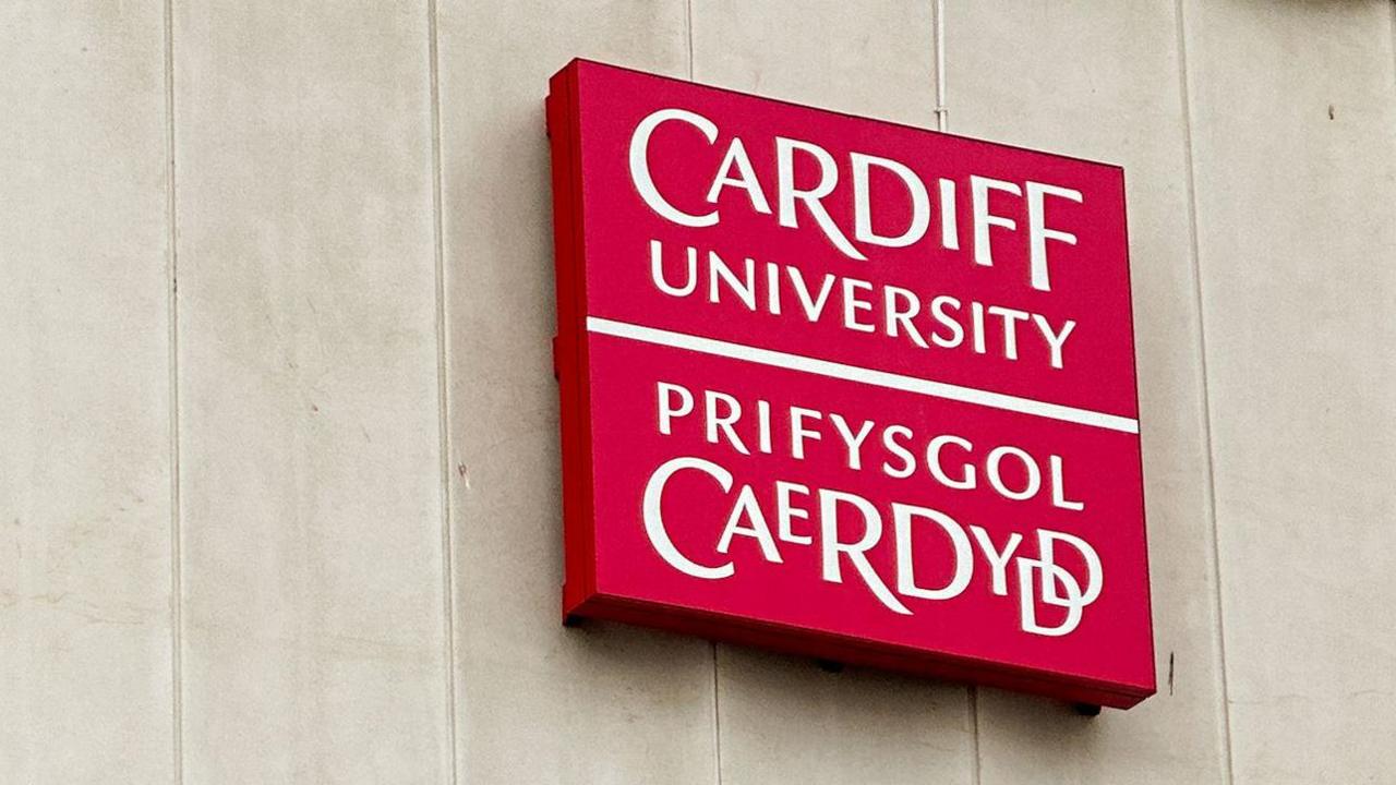 Prifysgol Caerdydd