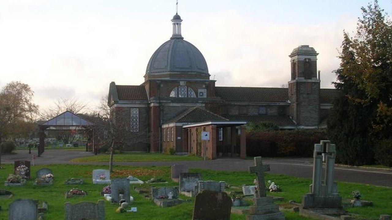 Reading cemetery and crematorium