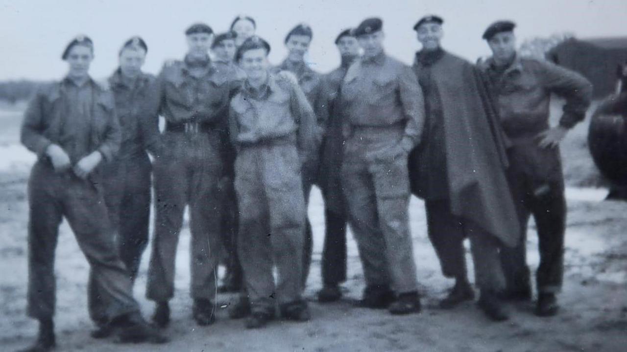 A group of Royal Engineers including Ken Harrison 