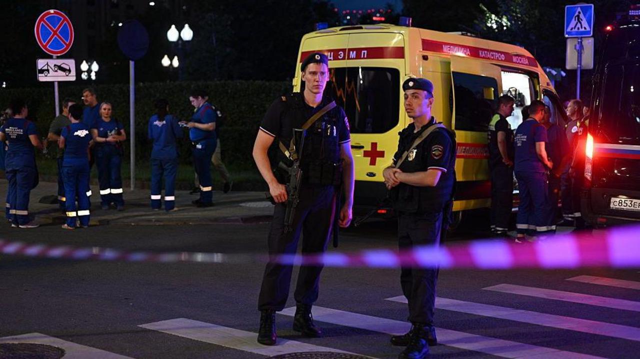 Three killed in Moscow restaurant explosion — image supplied by BBC World's feed