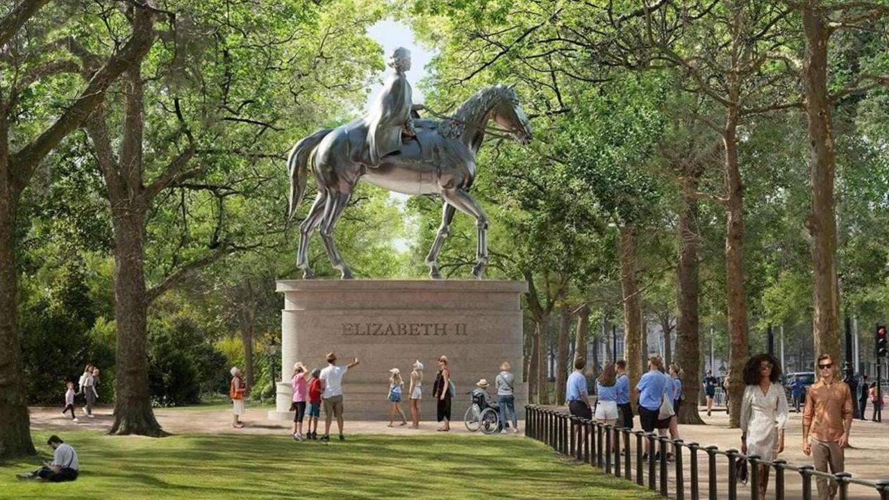 Artist's impression of the statue of Queen Elizabeth II in front of the Marlborough Gate on The Mall.