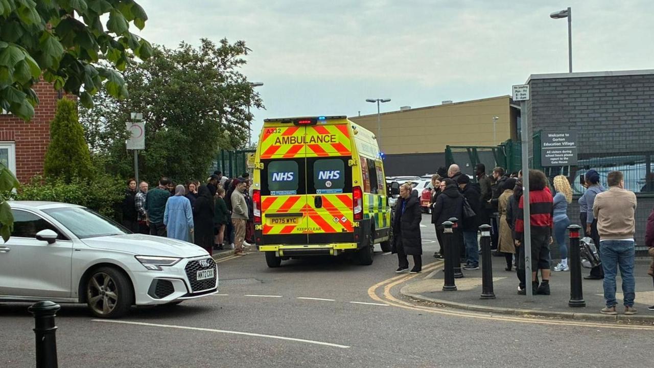 Gorton School Lockdown Declared Hoax After Police Investigation — image 3