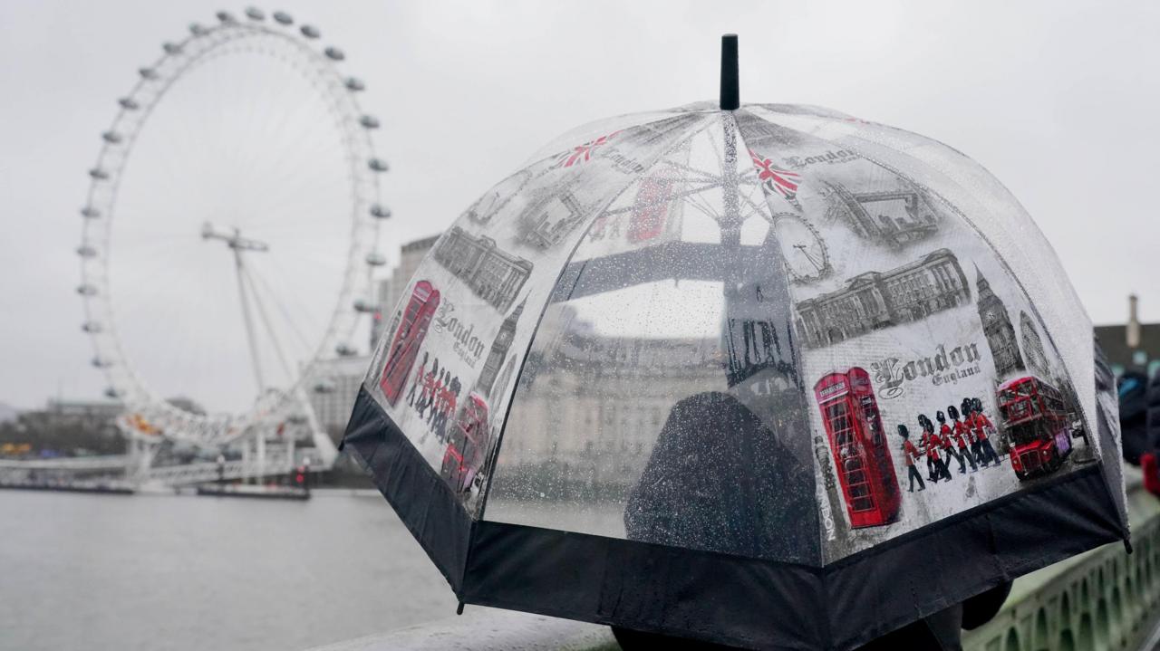 UK Braces for Thundery Bank Holiday as Warm Spell Collapses — image 4