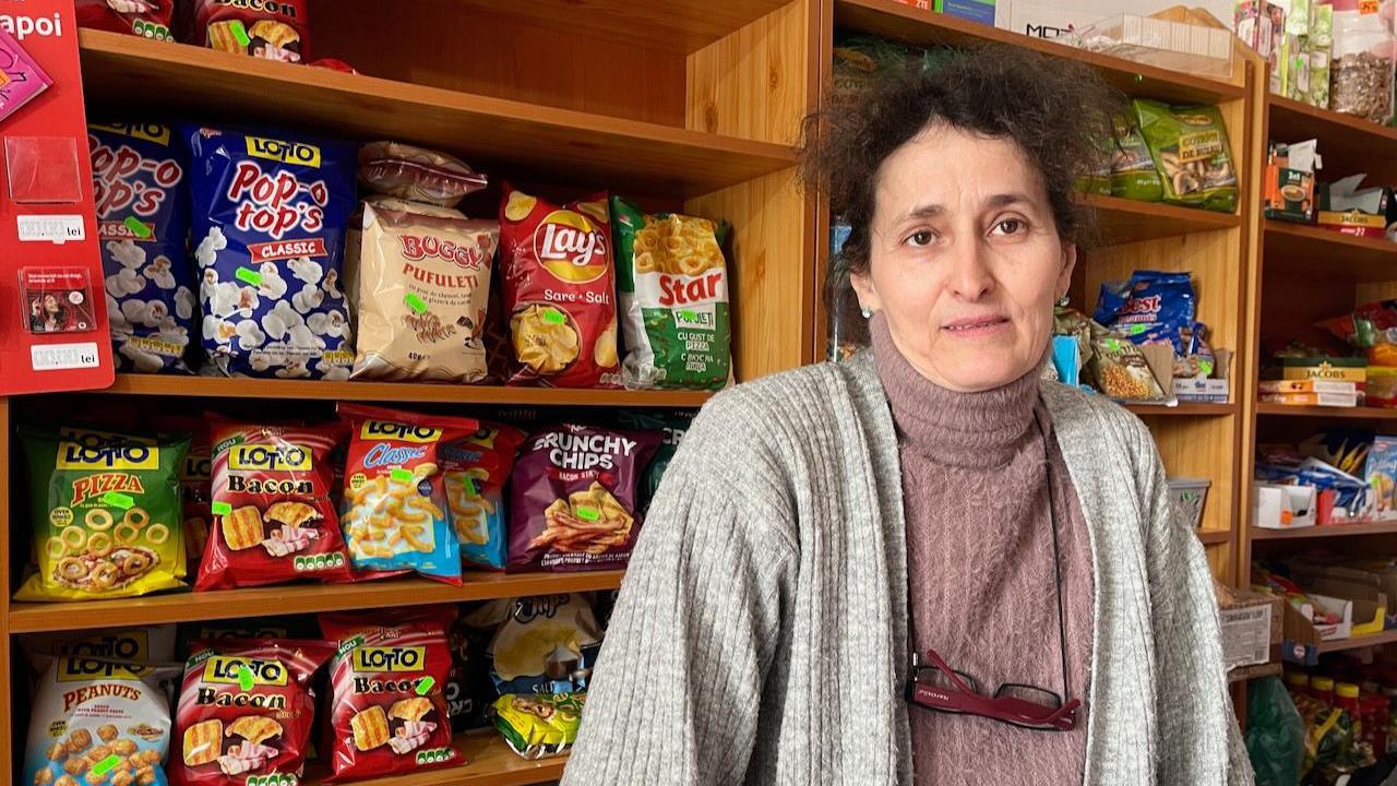 Ionela in her shop in Poeni