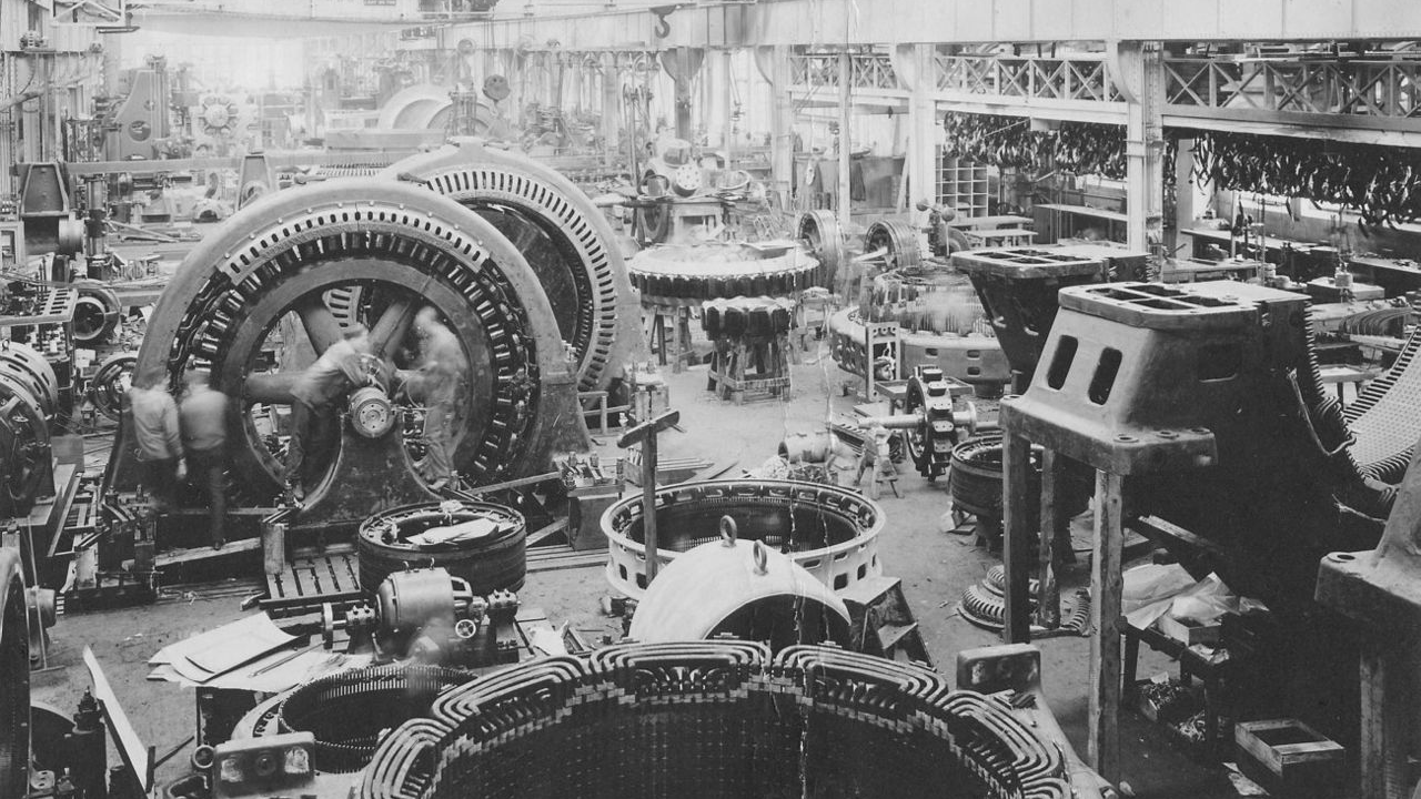 A black and white image of a Furse factory in Nottingham