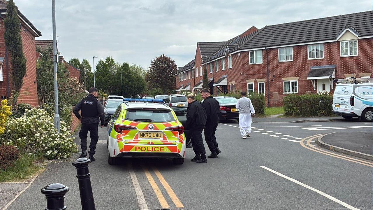 Gorton School Lockdown Declared Hoax After Police Investigation — image 2