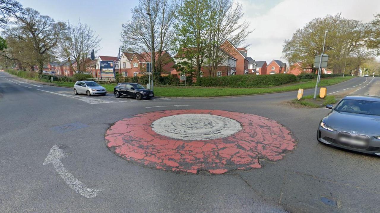 Gartree Road and Stoughton Road roundabout in Oadby