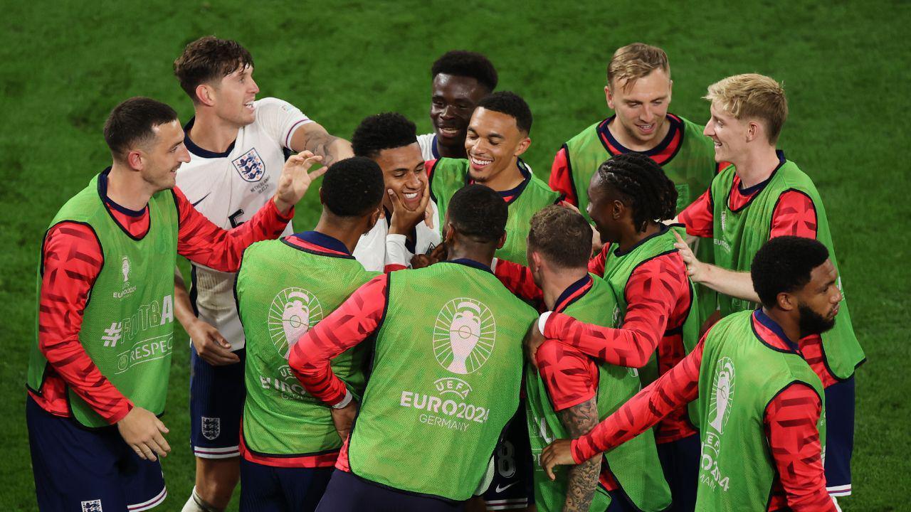 Ollie Watkins celebrating with England team mates