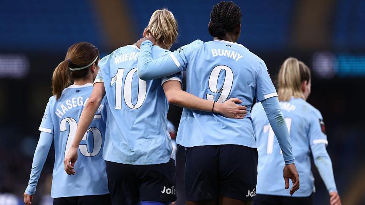 Manchester City Crowned Women's Super League Champions After Arsenal Draw — image 3