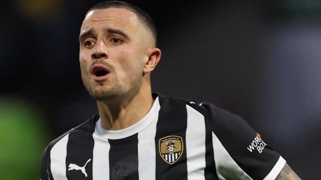 Ollie Norburn in action for Notts County during their League Two play-off semi-final against Chesterfield