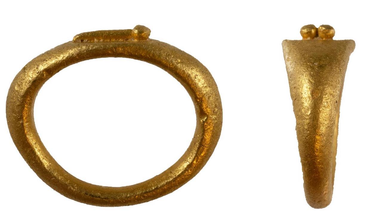 Gold Roman phallic ring