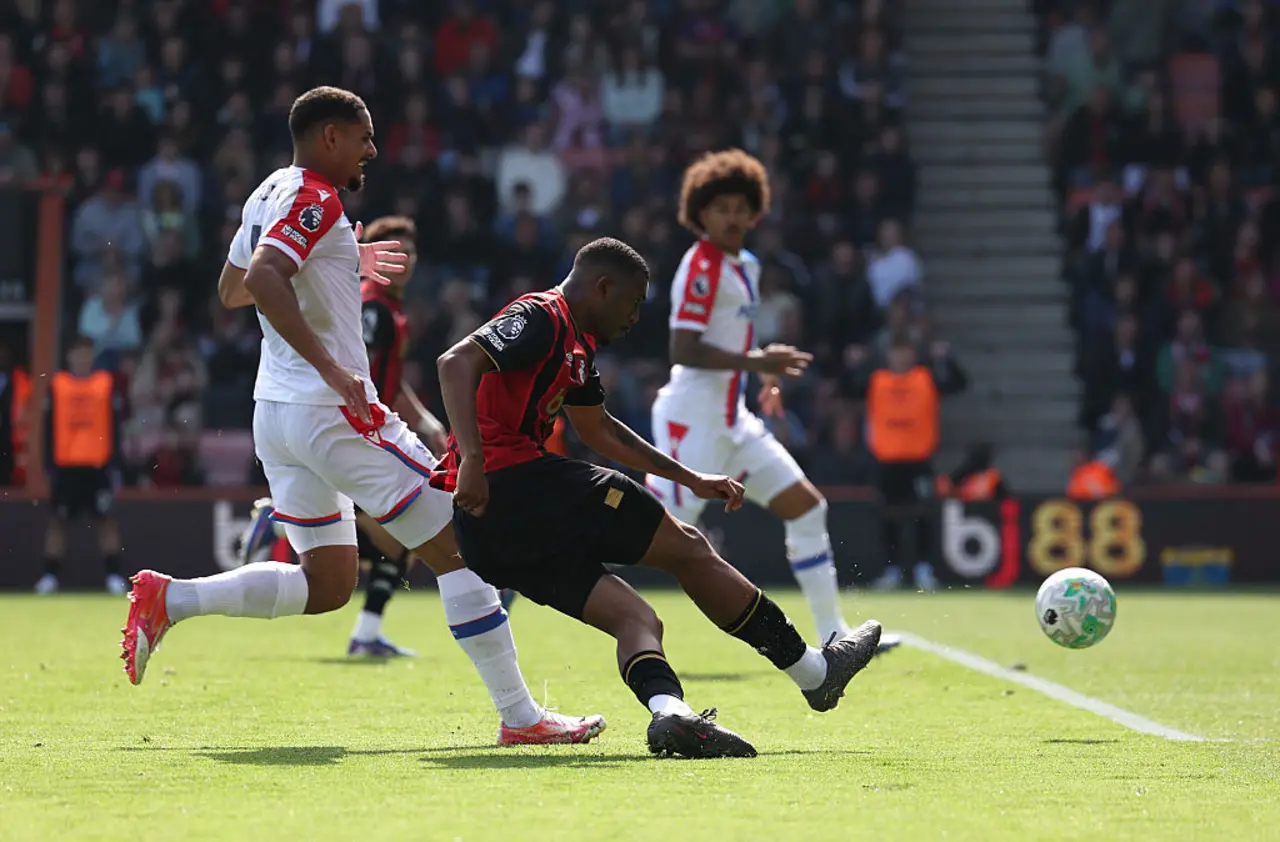 Bournemouth 3-0 Crystal Palace: Cherries climb to sixth as European dream stays alive — image 3