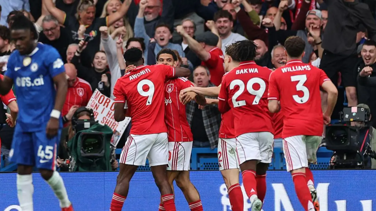 Chelsea's crisis deepens as Nottingham Forest thrash managerless Blues 3-0 at Stamford Bridge — image 3