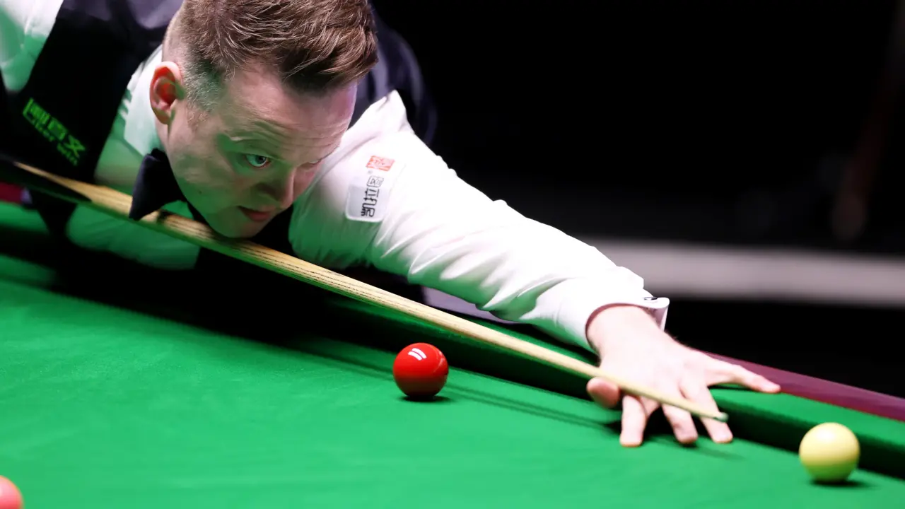 Wu Yize One Frame from Glory as He Leads Shaun Murphy 17-16 in World Snooker Championship Final — image 3