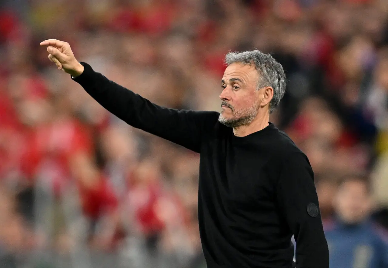 Bayern Munich Edges Past PSG in Tense Champions League Clash — image 3