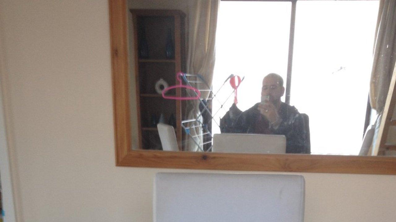 Plymouth burglar "self" image taken on his victim's mobile phone