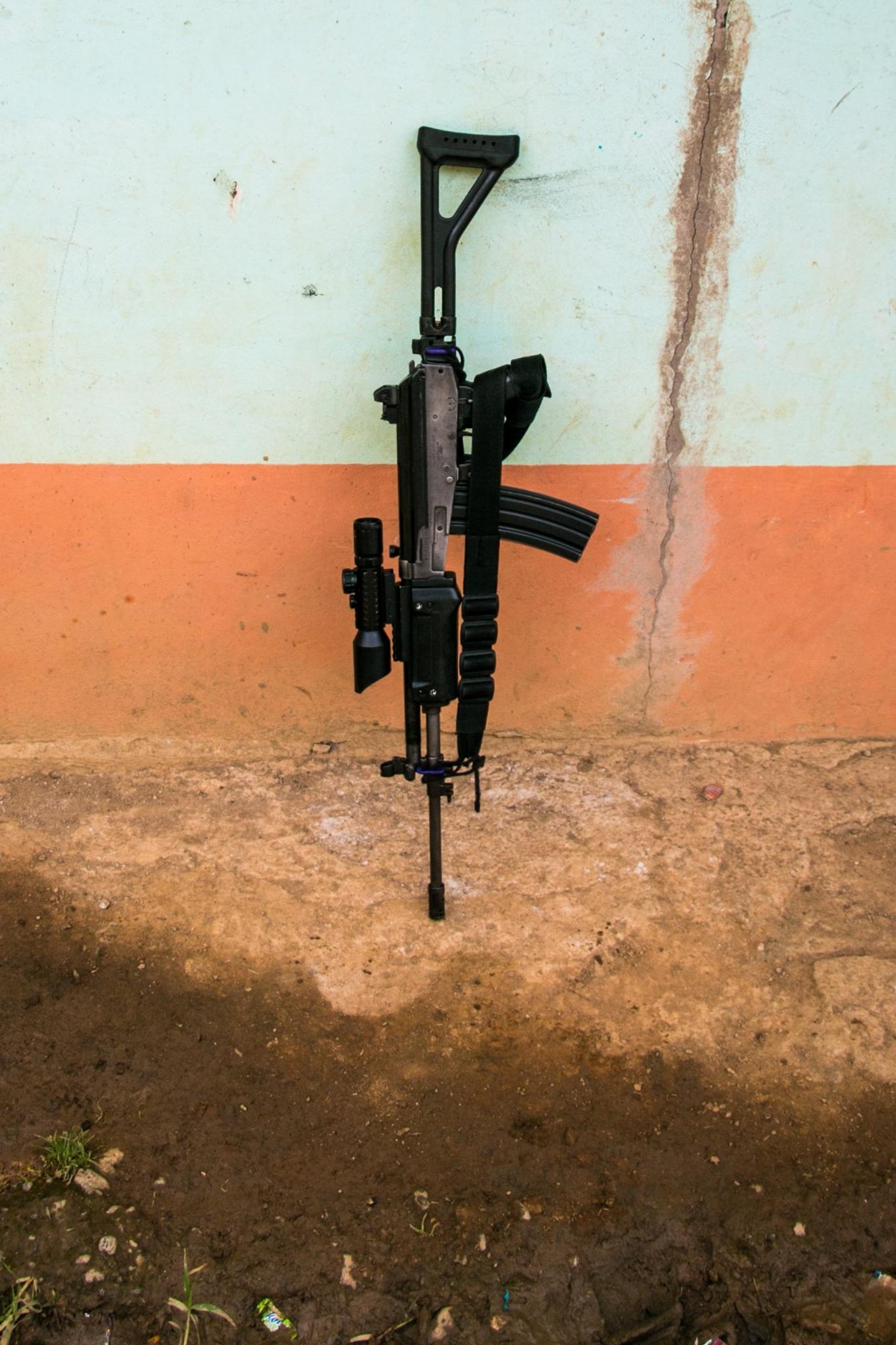 A Farc weapon in the town of Santa Lucia, July 2016