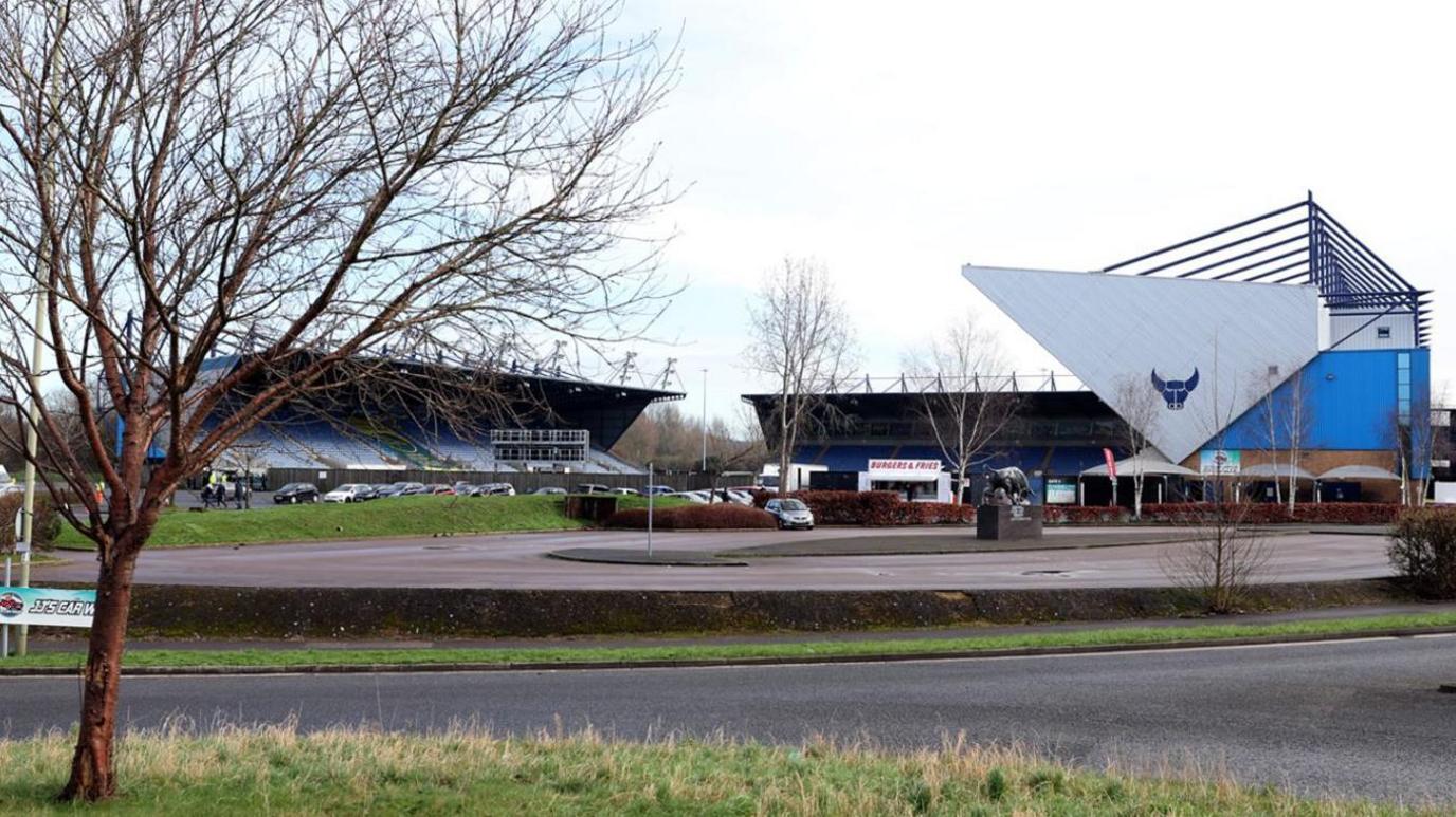 Kassam Stadium