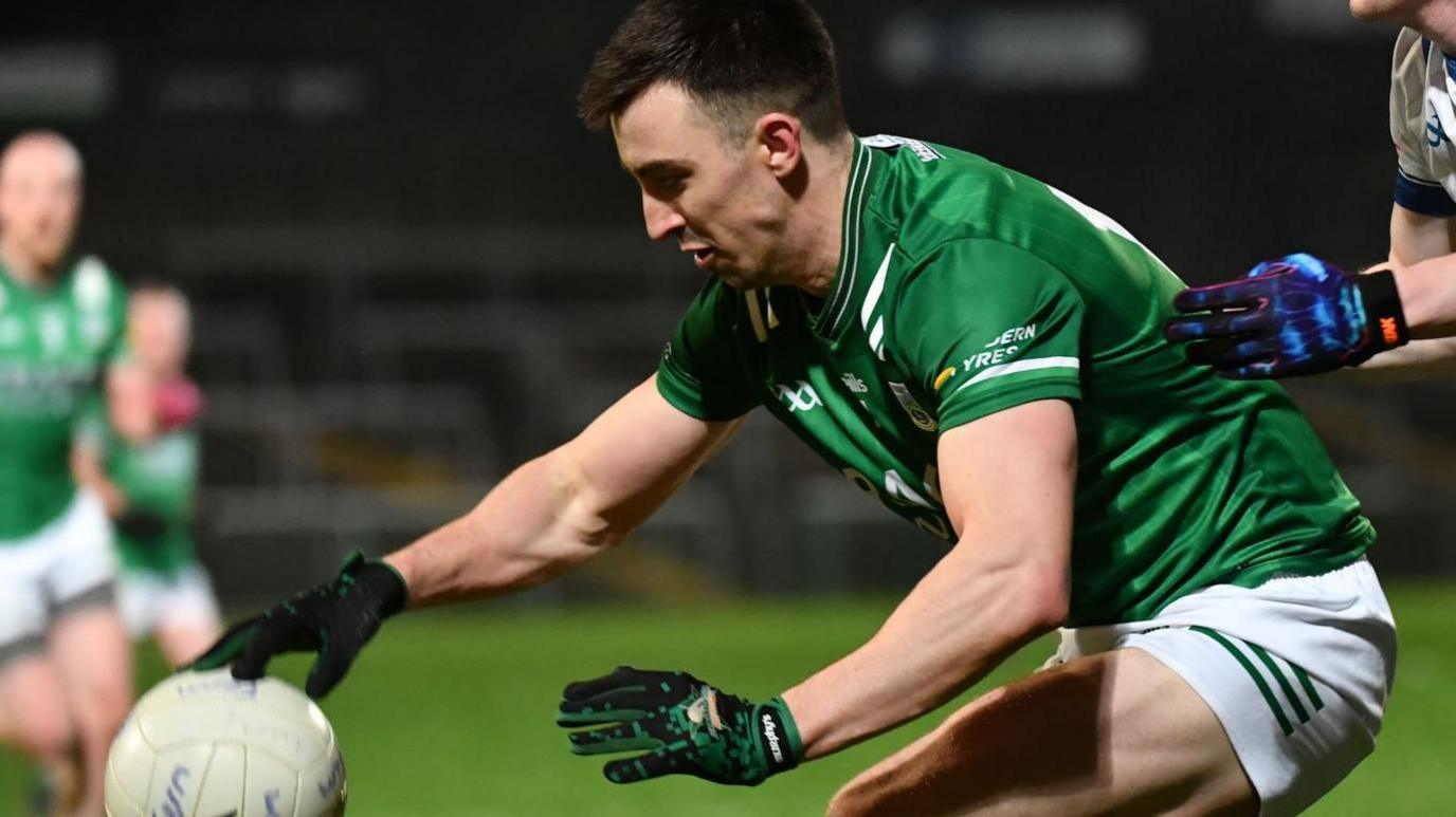 Garvan Jones hit a late two-pointer to help Fermanagh secure a draw with Sligo