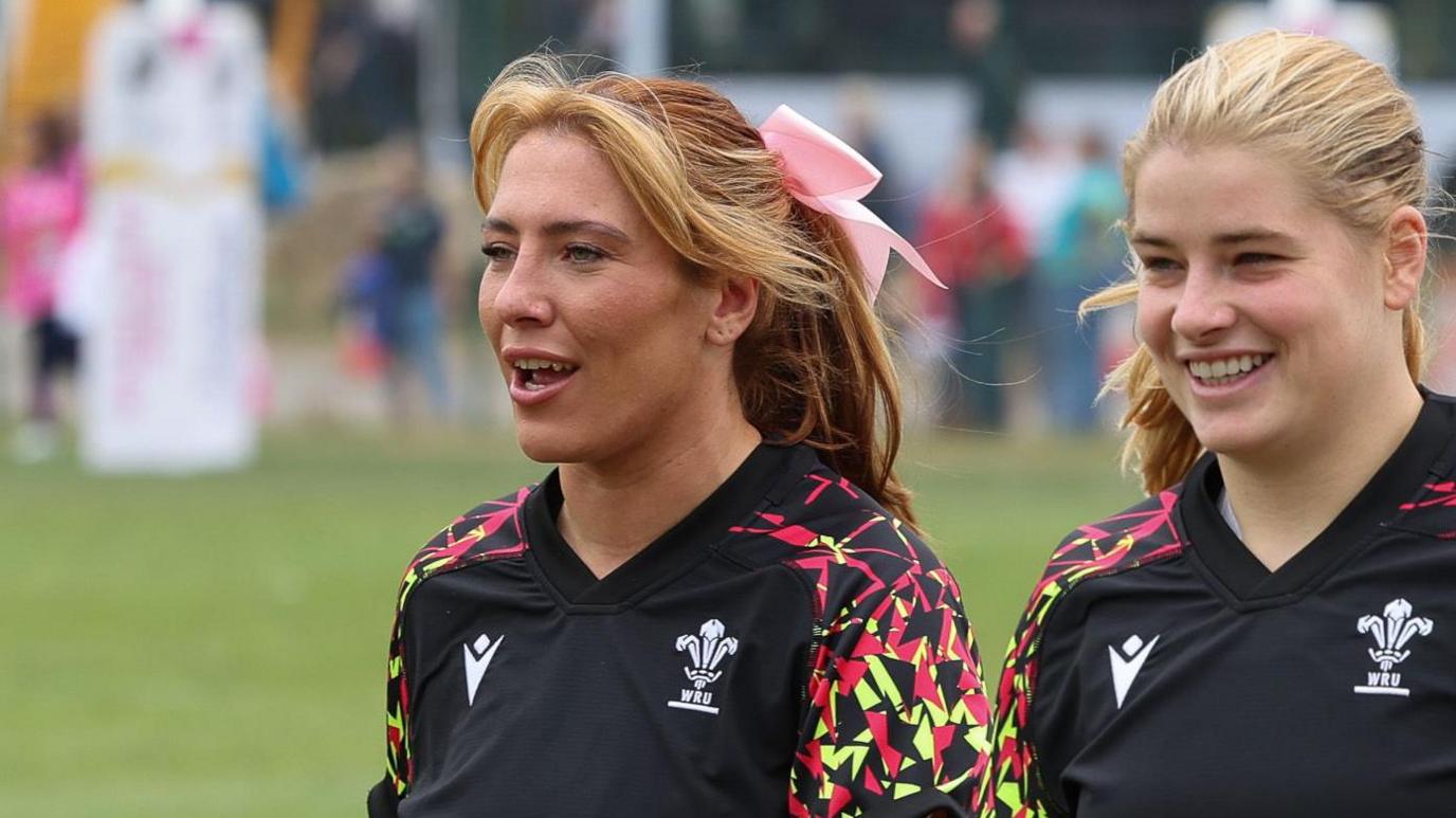 Georgia Evans (left) and Bethan Lewis