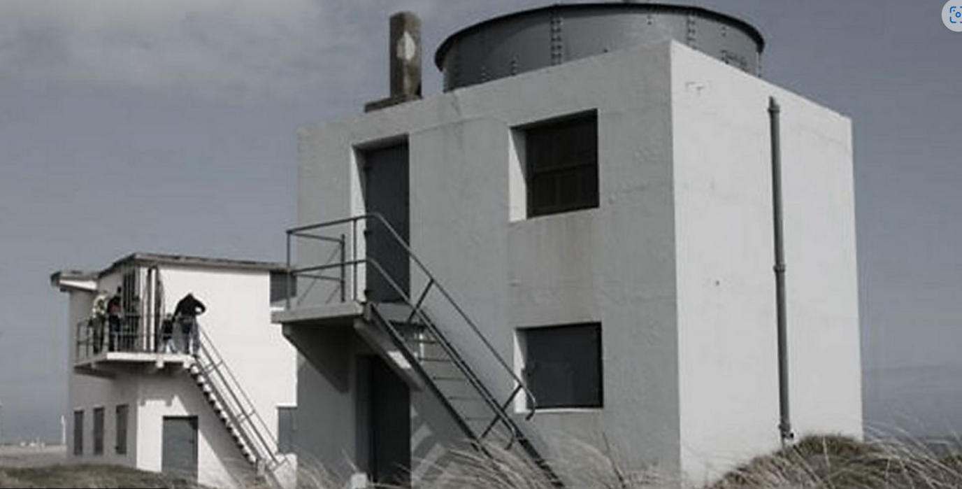 Two look out towers dating from World War One