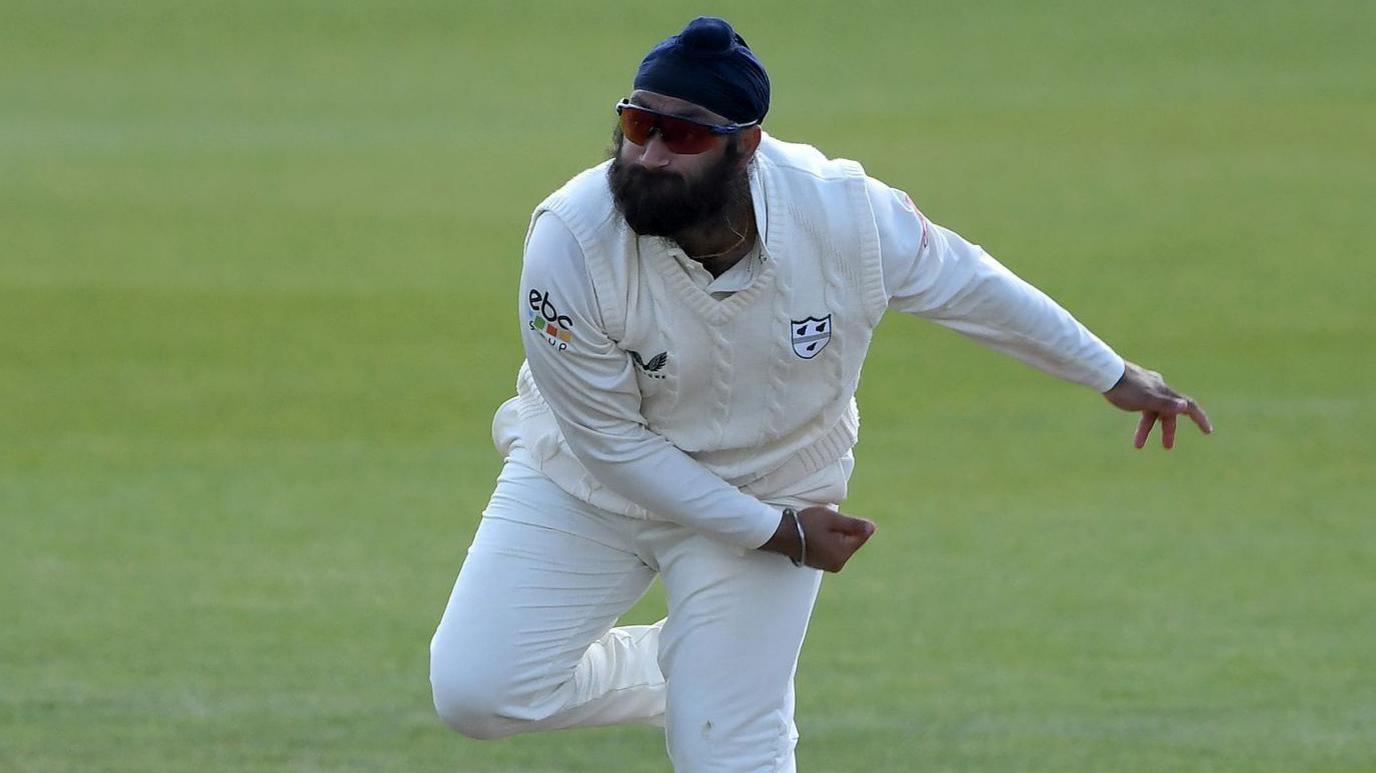 Worcestershire's on-loan Surrey spinner Amar Virdi in full flow