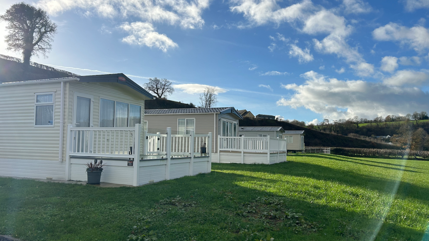 Carafan wen ar ochr cae