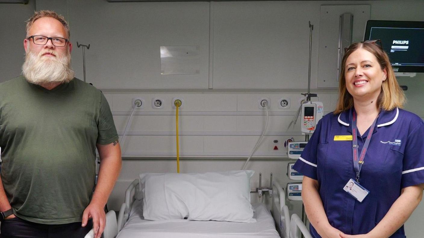 Aaron is in hospital with specialist critical care nurse