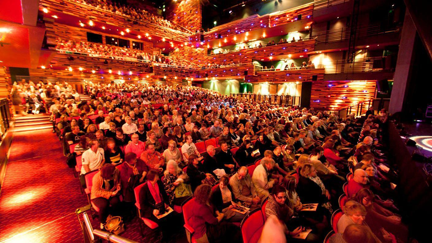 Aylesbury Waterside Theatre audience