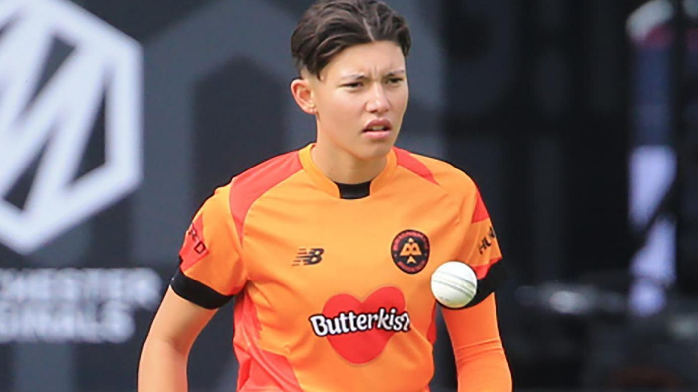 Issy Wong