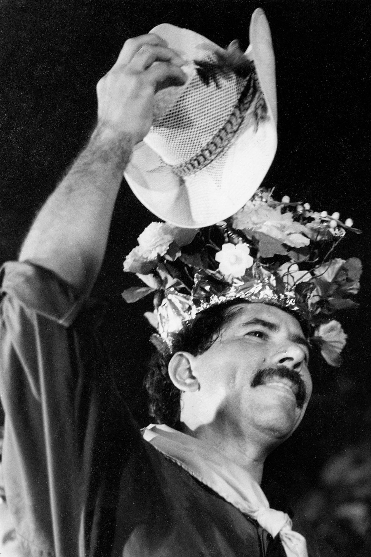 Daniel Ortega yn etholiad 1990