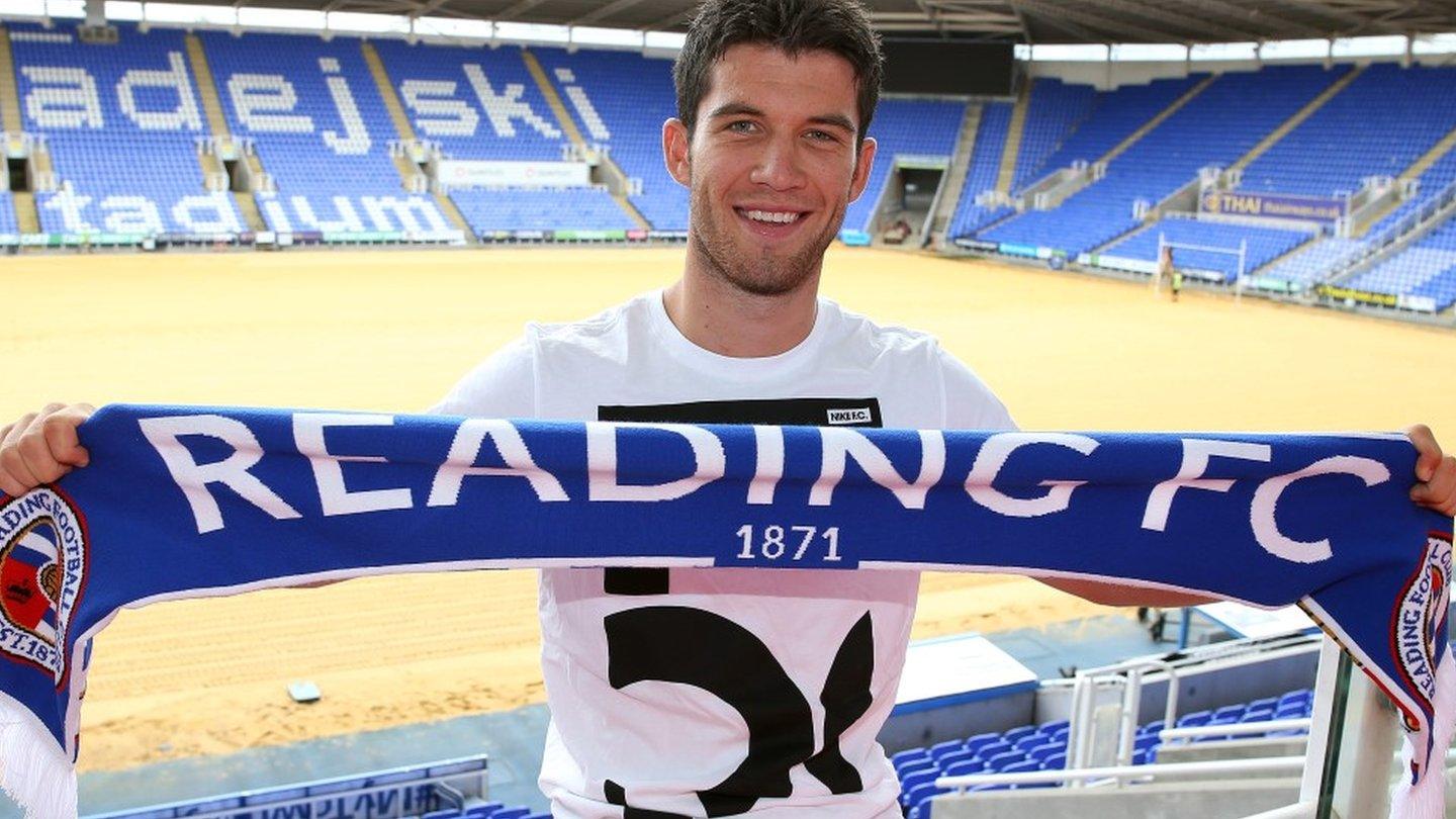 Pelle Clement signs for Reading