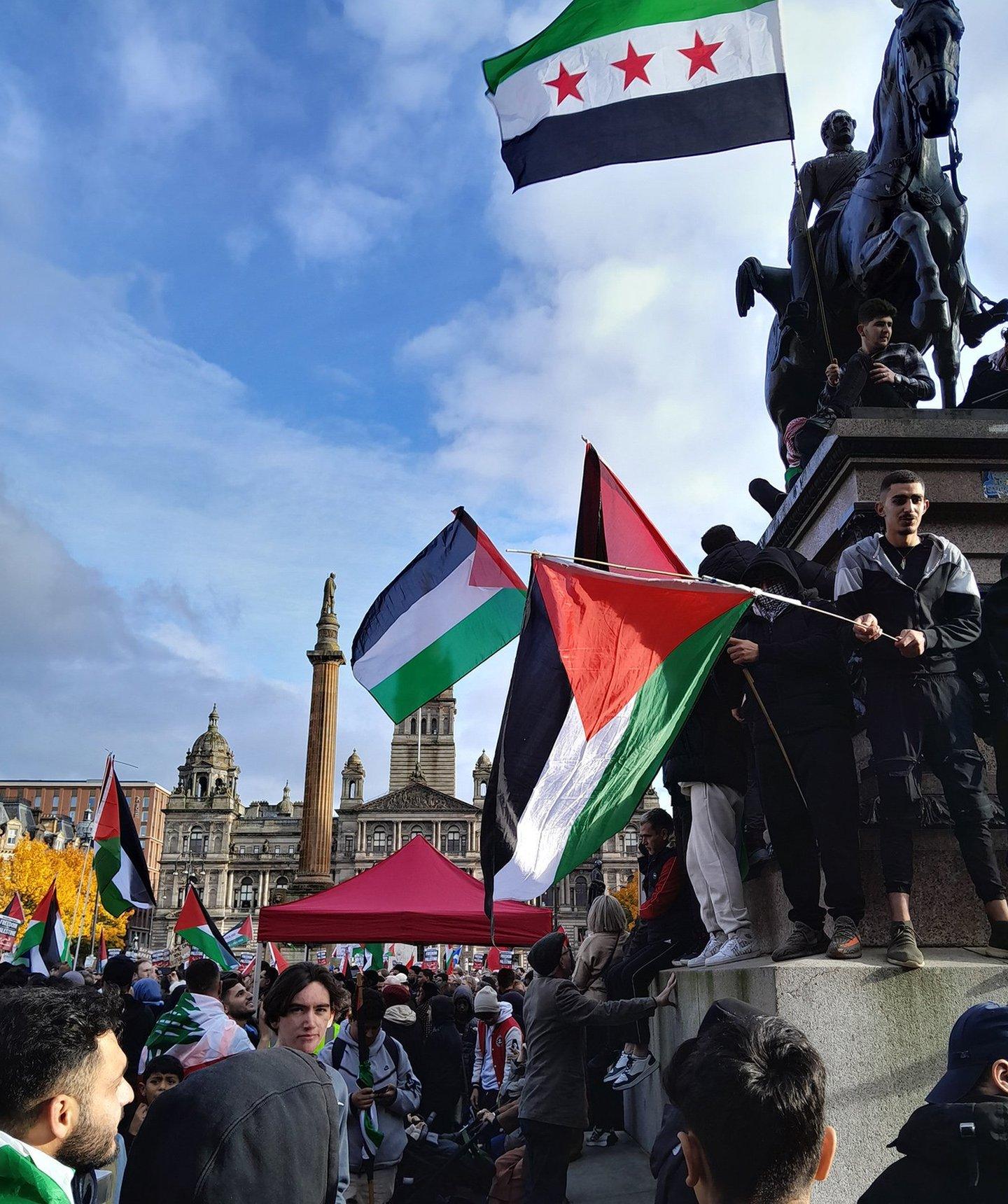 Glasgow flags