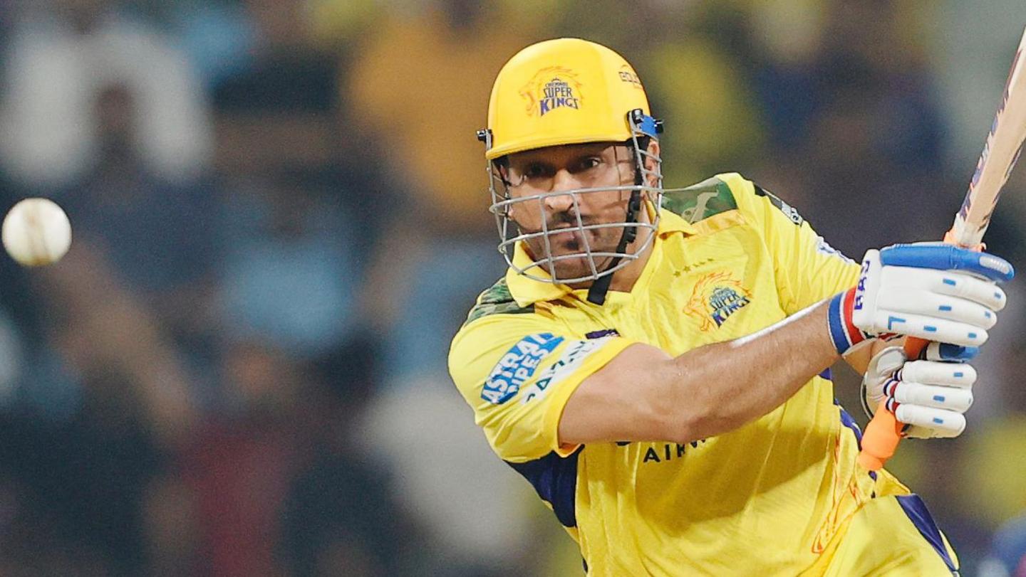 MS Dhoni bats for Chennai Super Kings