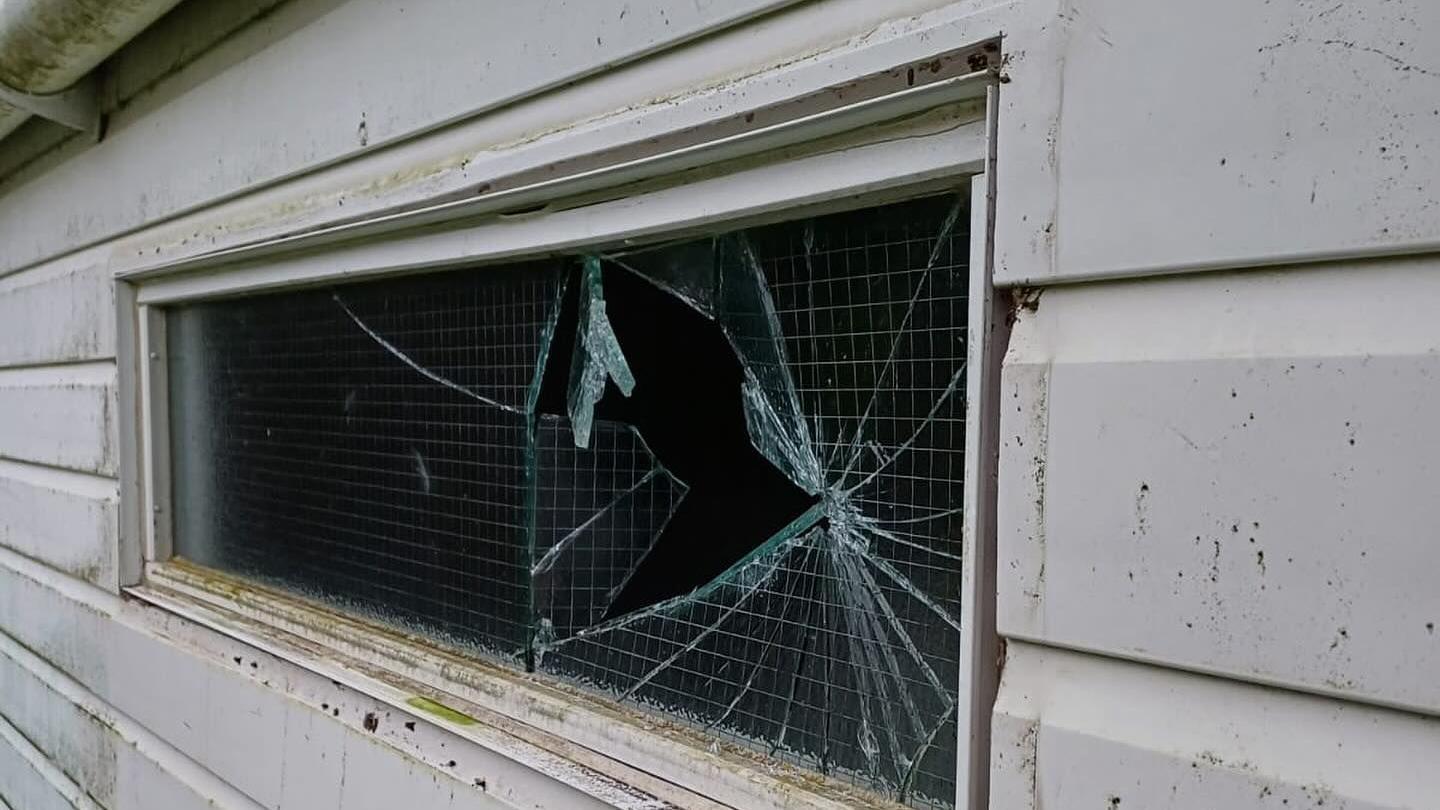 Smashed up window 