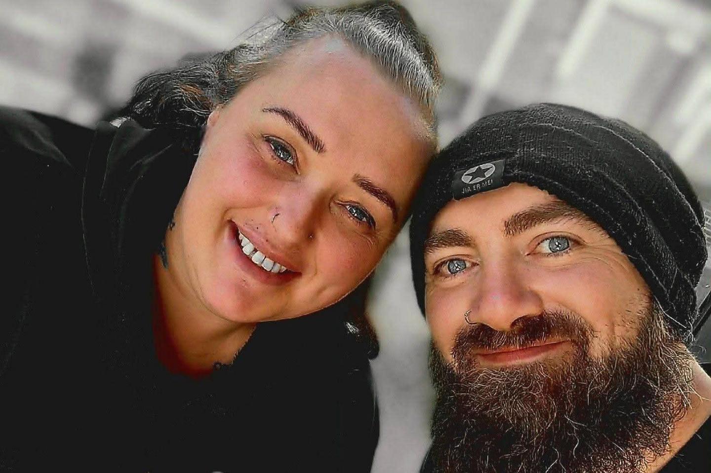 Llinos a'i phartner, Paul