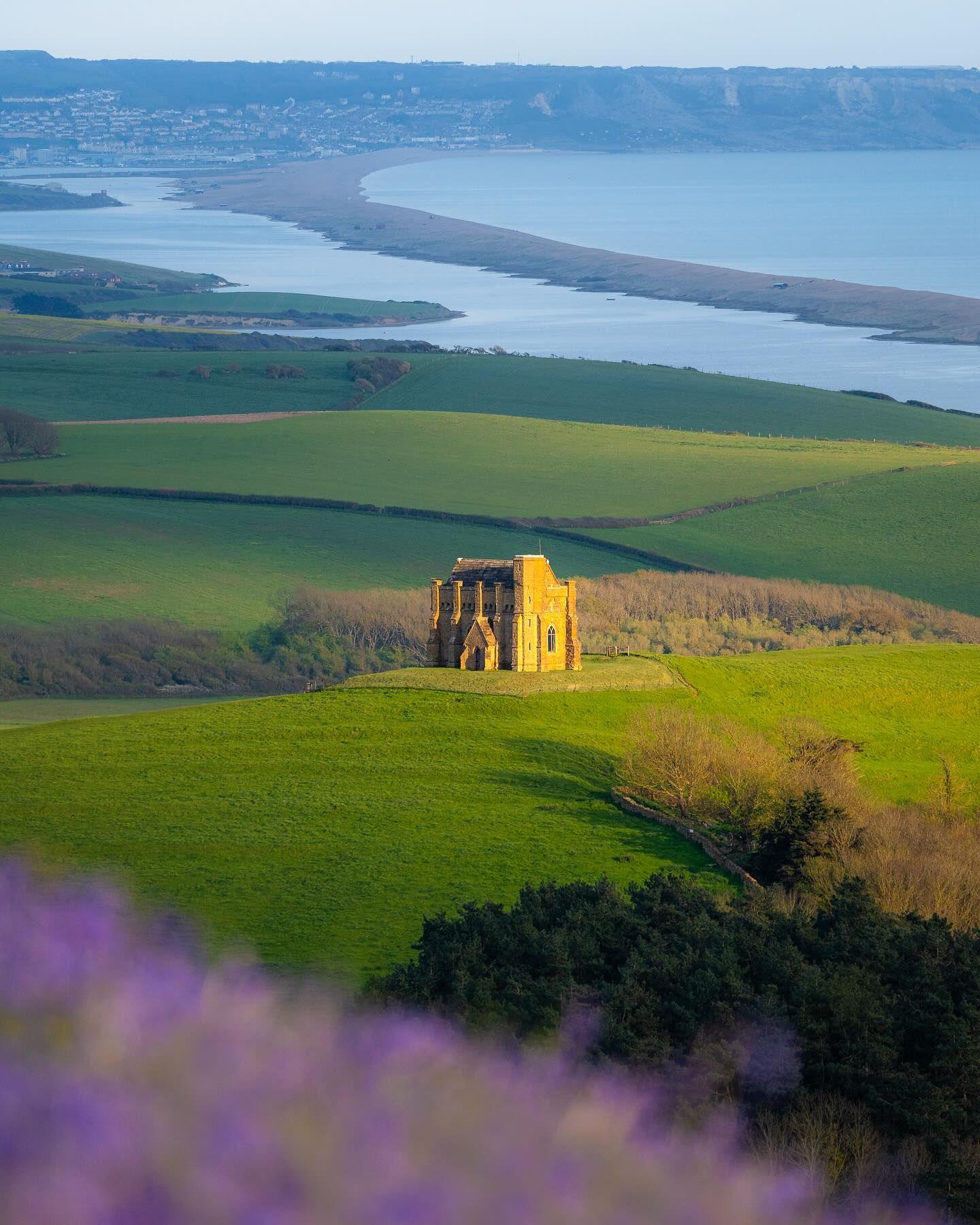 SUNDAY - Abbotsbury