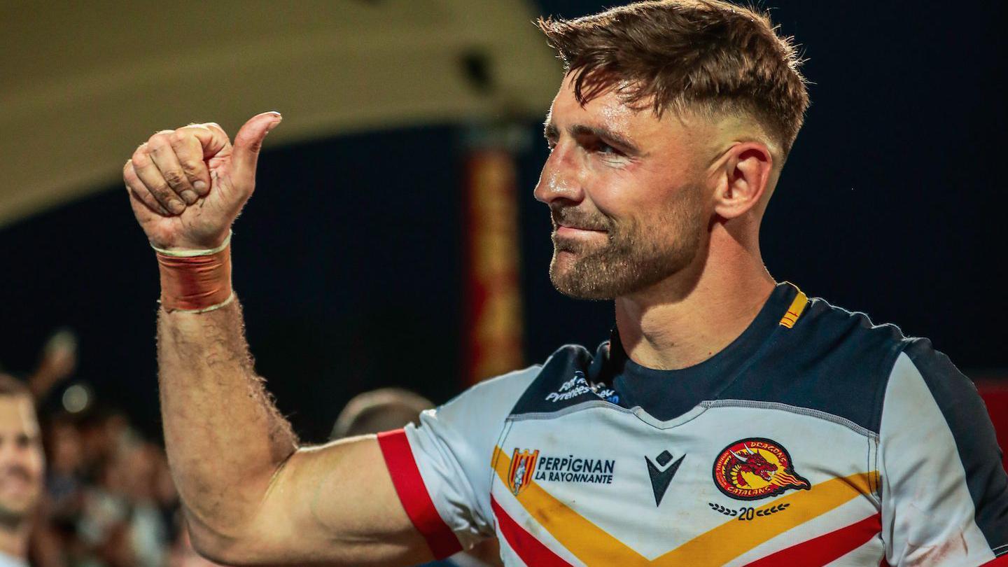 Tammy Makinson gives a thumbs up after a match for Catalans Dragons