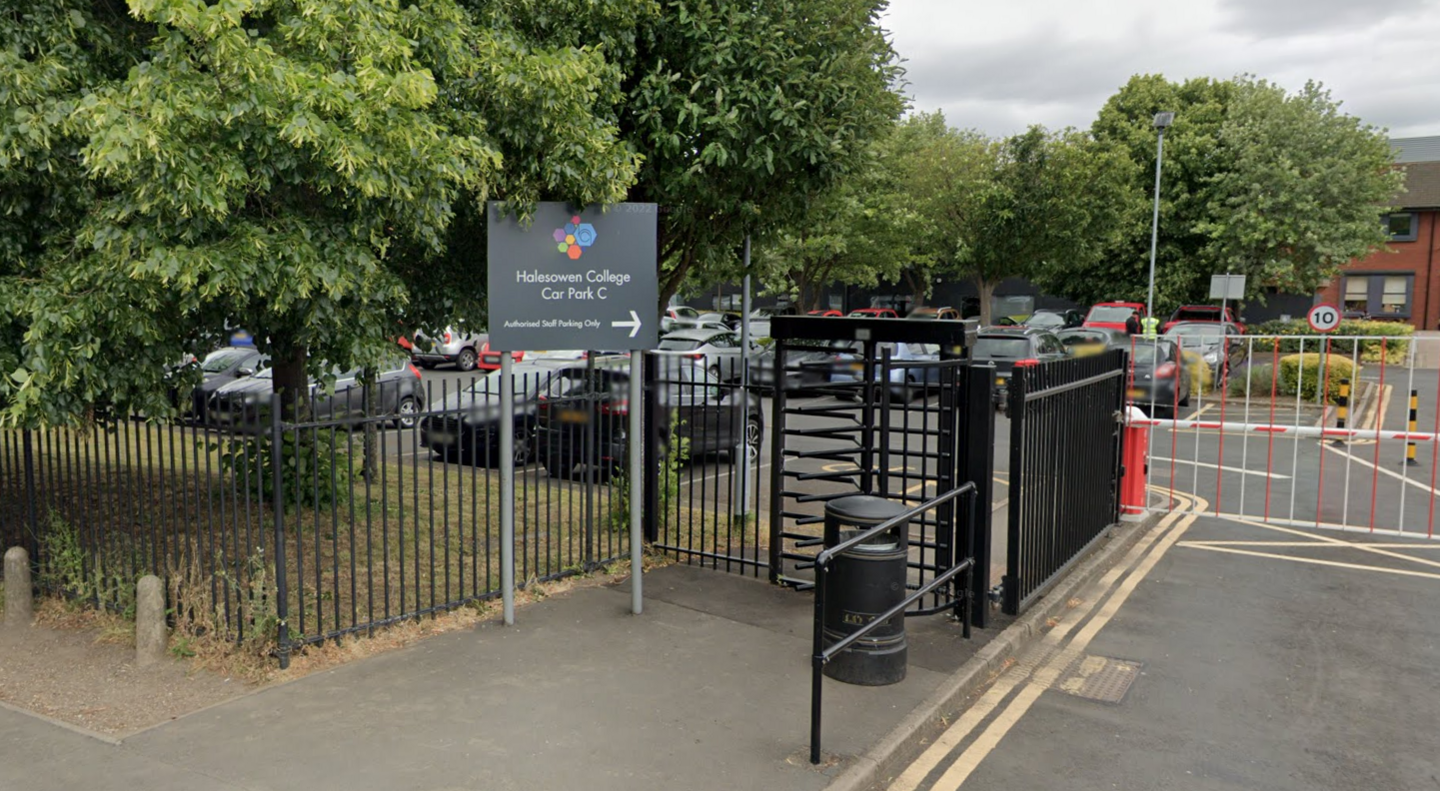 Exterior of Halesowen College