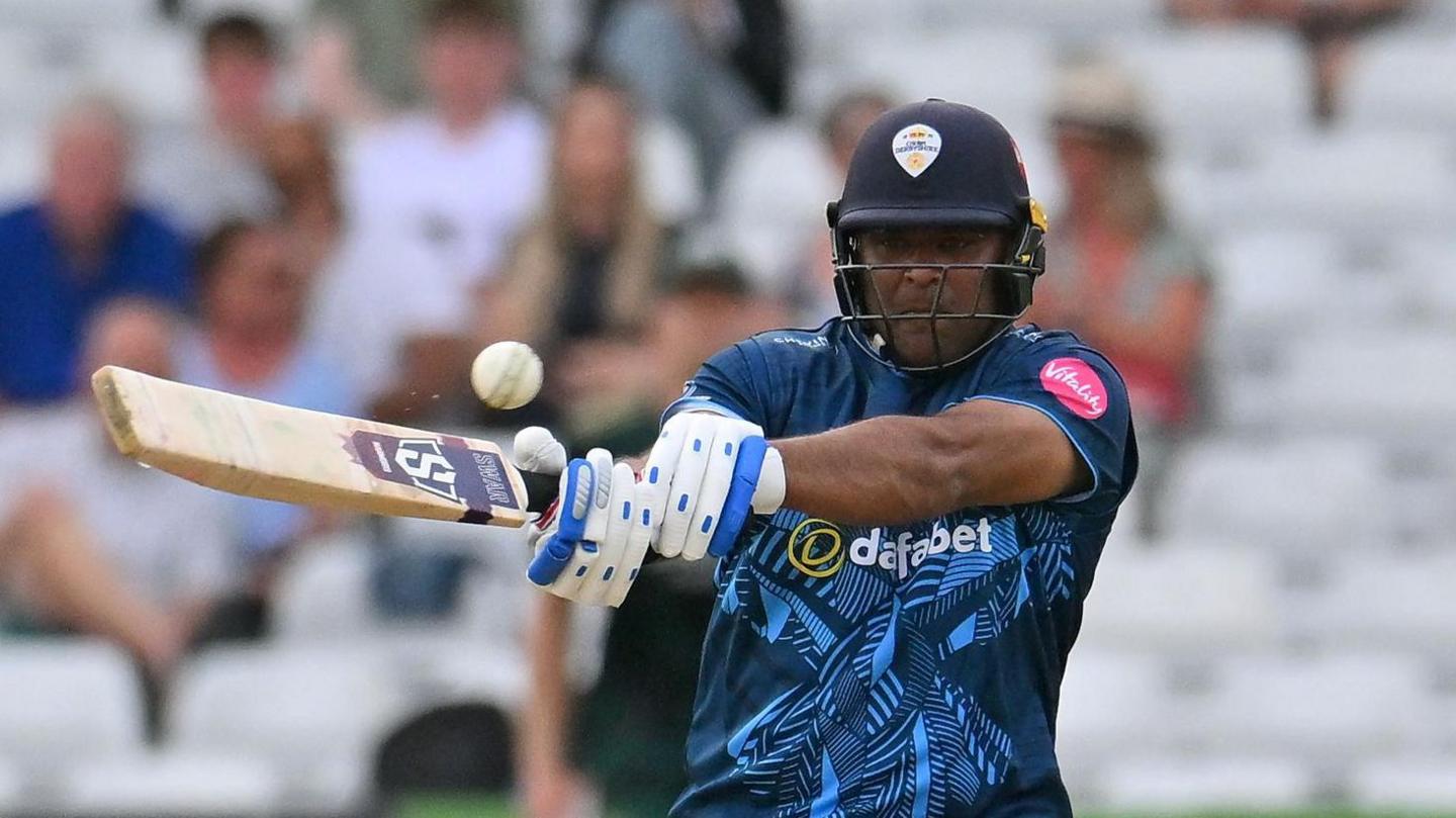 Samit Patel swings the bat
