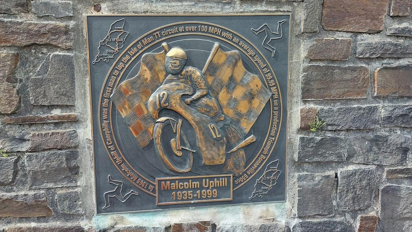Plac Malcolm Uphill