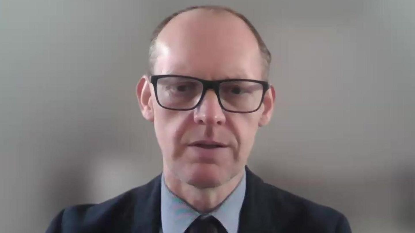 Dr Richard Irvine