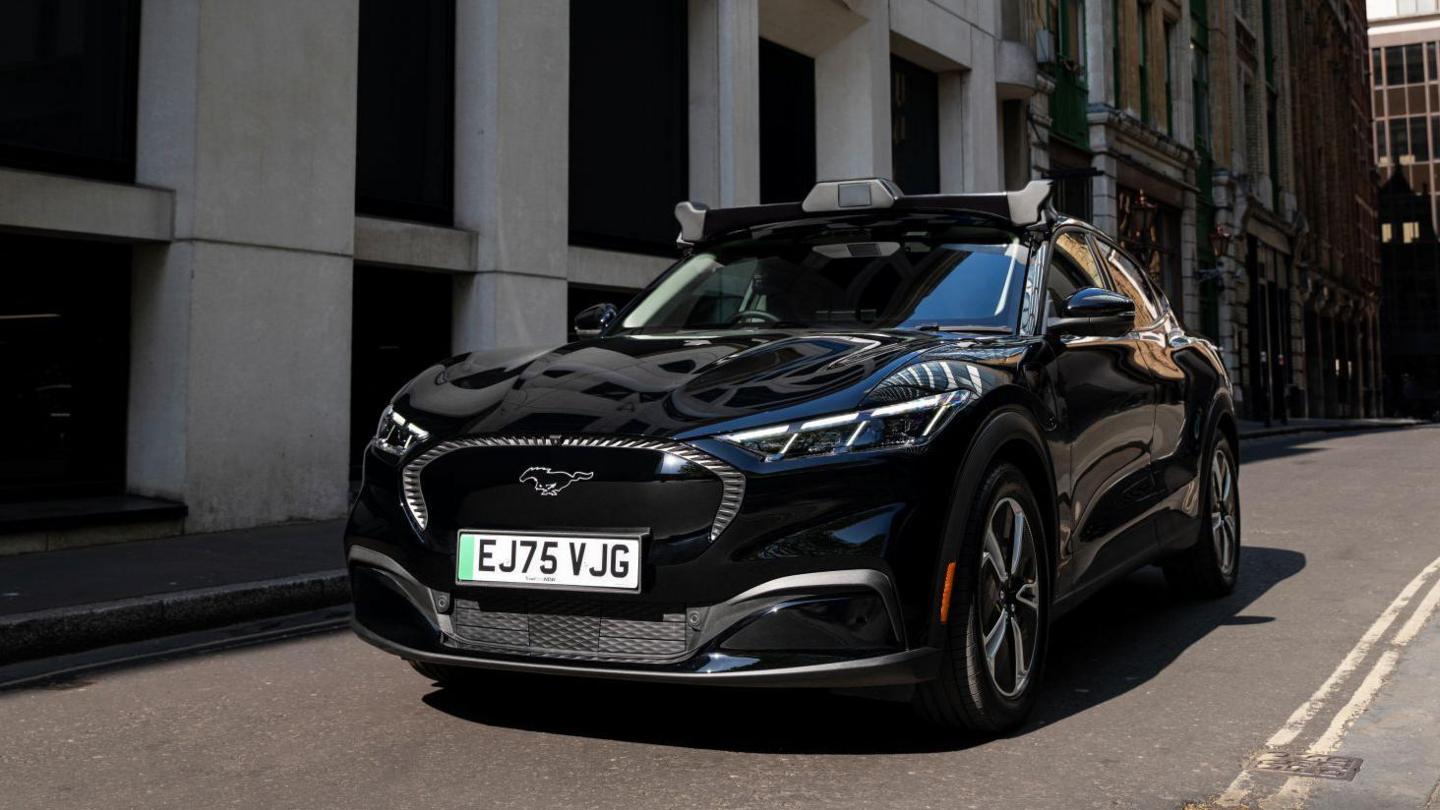 Self-driving Uber taxis get London licence; rides to start later this summer with human safety driver, TfL says