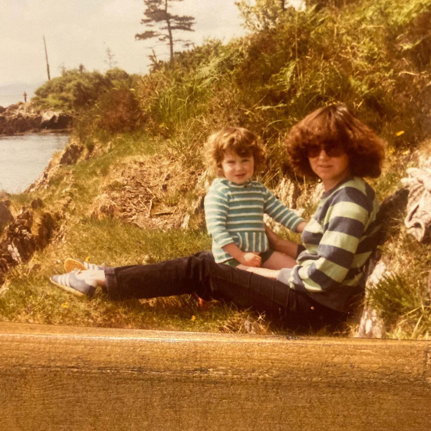Rhiannon a'i mam