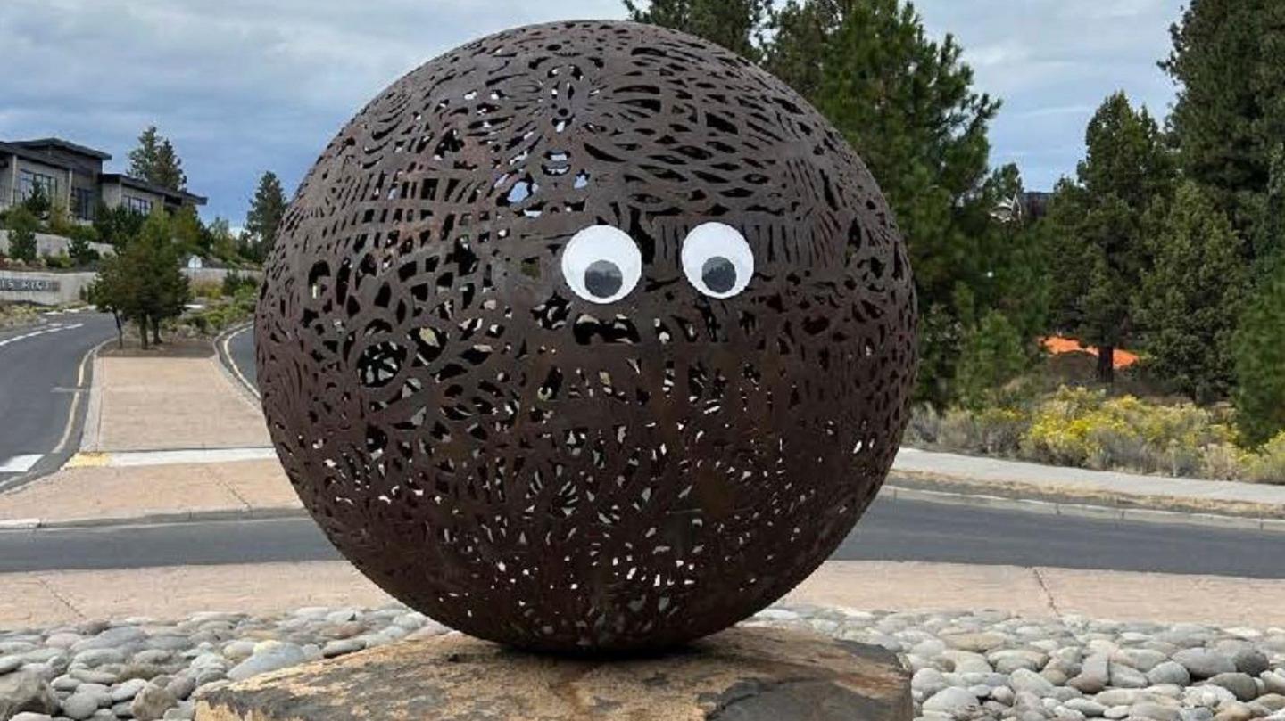 Googly eyes on a sculpture in the city of Bend in Oregon, USA