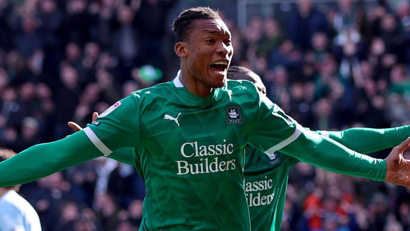 Muhamed Tijani celebrates scoring his first Plymouth Argyle goal